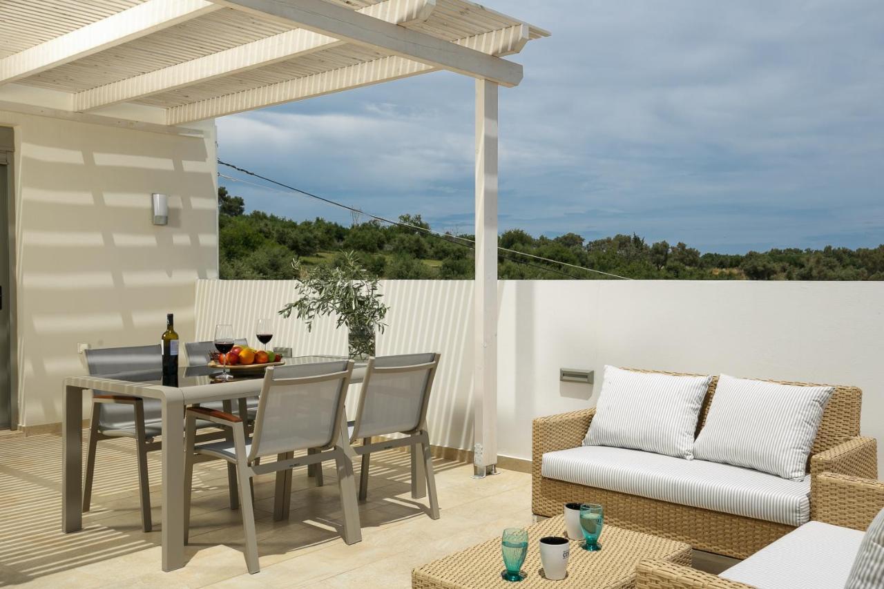 Eco Villa, A Perfect Escape Close To The Beach, By Thinkvilla Maroulás Zewnętrze zdjęcie